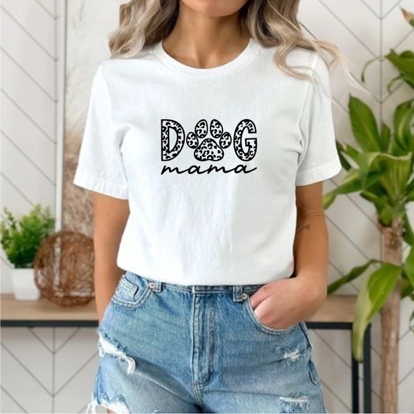Dog Mama Graphic T Shirt - Picture 1 of 2